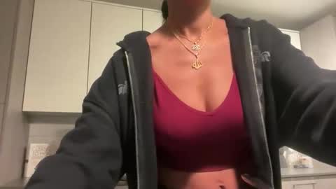 camiliakxoxo online show from April 2026 02:36:01 AM