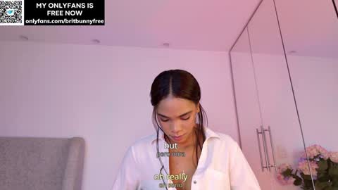 Snapshot of camilitasu chatting on September 2025 11:40:01 PM Brit online show from September 2025 11:40:01 PM