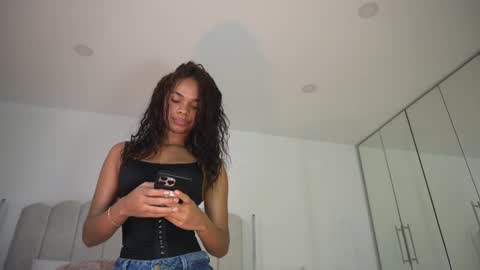 Snapshot of camilitasu chatting on December 2025 08:05:01 PM Brit online show from December 2025 08:05:01 PM