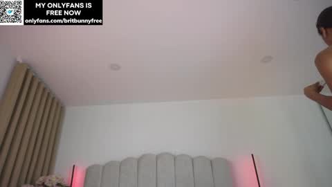 Brit online show from April 2026 11:49:02 PM