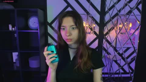 Camilla online show from April 2026 06:21:01 AM