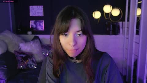 Camilla online show from April 2026 06:02:02 AM