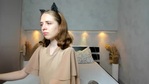 Camilla online show from September 2025 12:11:01 AM