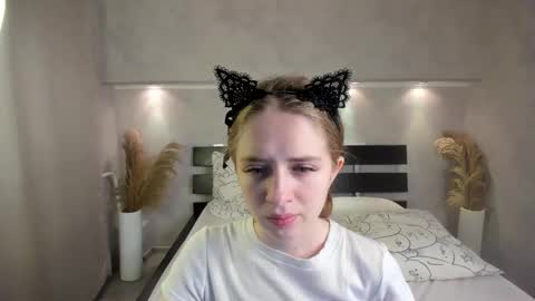 Snapshot of camilla_kelly chatting on October 2025 01:05:02 AM Camilla online show from October 2025 01:05:02 AM