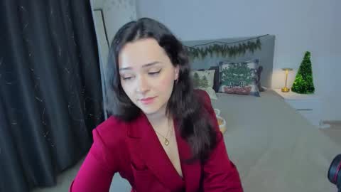 Camilla online show from December 2025 11:06:02 AM