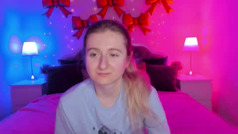 camilladreamer online show from March 2026 09:29:02 PM