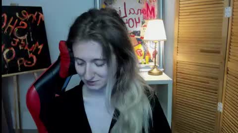 camilladreamer online show from June 2026 07:03:02 PM