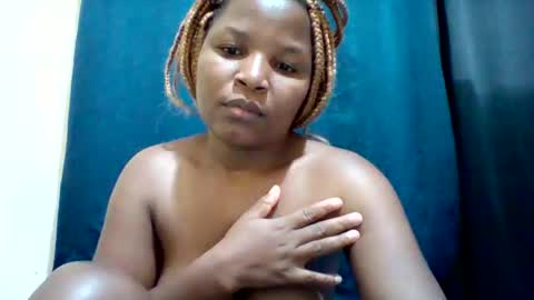 camillah_sweet online show from February 2026 07:36:01 PM