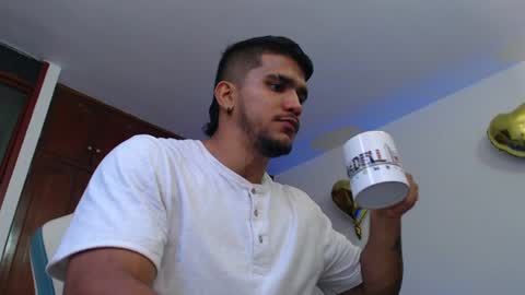 Snapshot of camilo_contre21 chatting on June 2026 07:12:01 PM camilo_contre21 online show from June 2026 07:12:01 PM