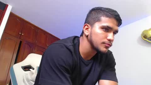 Snapshot of camilo_contre21 chatting on June 2026 07:16:01 PM camilo_contre21 online show from June 2026 07:16:01 PM