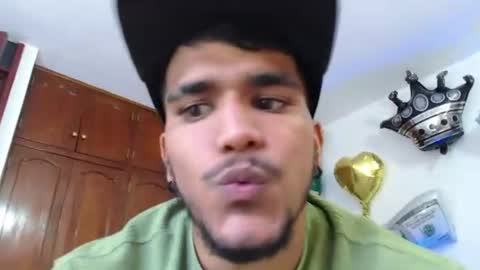 Snapshot of camilo_contre21 chatting on July 2026 09:31:02 PM camilo_contre21 online show from July 2026 09:31:02 PM