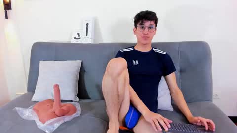 Snapshot of camilo_stark chatting on November 2025 03:38:02 AM Camilo online show from November 2025 03:38:02 AM