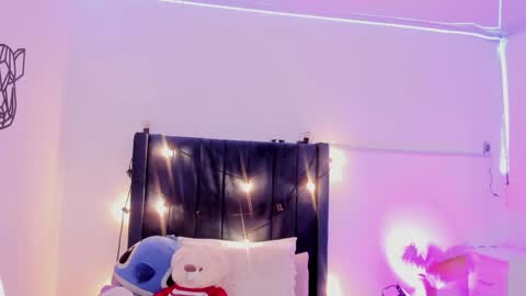 CamiloDoumit online show from February 2025 05:14:01 PM