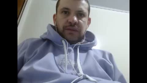 Snapshot of camiloking17 chatting on February 2025 09:51:02 AM camilo online show from February 2025 09:51:02 AM