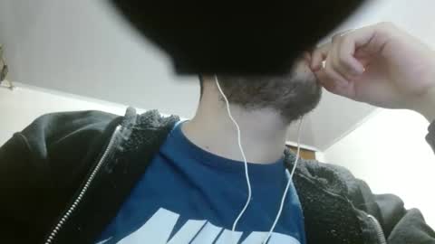 Snapshot of camiloking17 chatting on December 2025 07:25:01 AM camilo online show from December 2025 07:25:01 AM