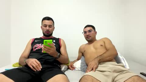 camilor_30 online show from November 2025 10:15:02 AM