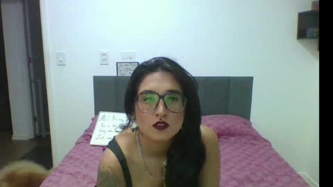 Camily Marsh online show from April 2026 10:23:01 PM