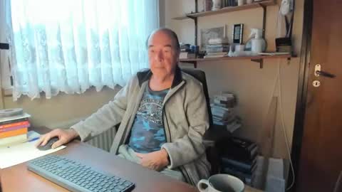 Snapshot of cammee chatting on December 2024 08:07:02 AM Cammee online show from December 2024 08:07:02 AM