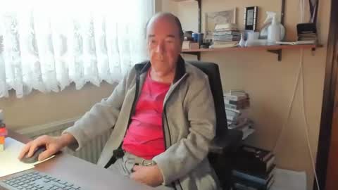 Snapshot of cammee chatting on January 2025 09:04:02 AM Cammee online show from January 2025 09:04:02 AM