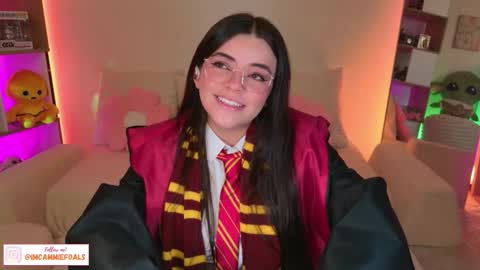 Snapshot of cammiefoalss chatting on October 2025 02:18:02 PM Lets reach 200 thumbs up online show from October 2025 02:18:02 PM