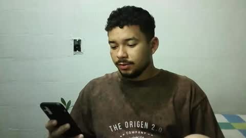 Snapshot of camrichard chatting on May 2026 04:40:01 AM Richard online show from May 2026 04:40:01 AM