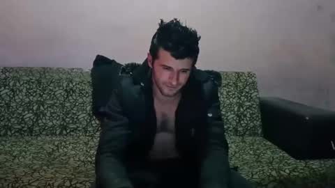 Snapshot of camshow22cm chatting on February 2025 09:35:02 PM FREMAN online show from February 2025 09:35:02 PM