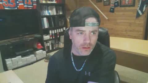 CanadianBacon6969 online show from March 2025 07:51:02 AM