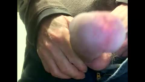 Snapshot of canadianwoody chatting on December 2024 11:47:01 PM canadianwoody online show from December 2024 11:47:01 PM