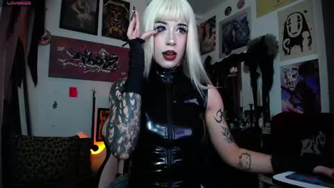 Snapshot of cancer420_ chatting on May 2026 12:54:02 PM Elizabeth666 online show from May 2026 12:54:02 PM