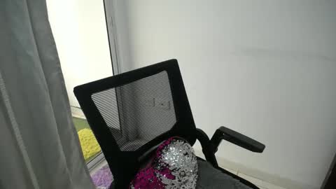 Snapshot of candacesxhot chatting on March 2025 09:03:01 PM cumorsmooke online show from March 2025 09:03:01 PM