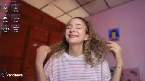 Candase online show from November 2025 10:23:01 PM