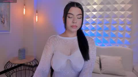 Snapshot of candaserussell chatting on May 2026 03:46:01 AM Candanse R online show from May 2026 03:46:01 AM