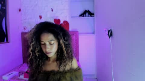 candela_ruiz online show from September 2025 07:47:01 PM