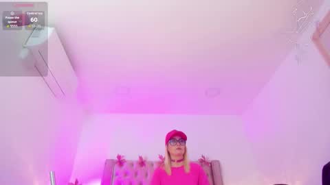 Candie  online show from March 2026 10:51:01 AM