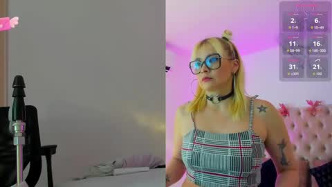 Candie  online show from April 2026 11:44:02 AM