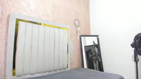 Snapshot of candise_oconnor chatting on November 2025 07:35:01 PM candise online show from November 2025 07:35:01 PM