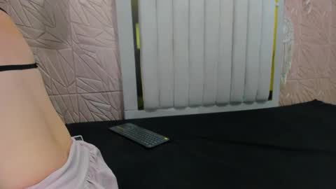 Snapshot of candise_oconnor chatting on November 2025 07:56:02 PM candise online show from November 2025 07:56:02 PM