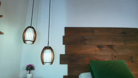 Jolie online show from March 2026 08:03:01 PM