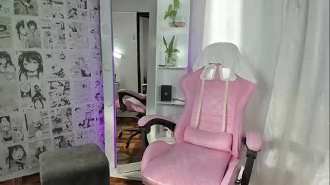 Snapshot of candy_hes chatting on February 2025 09:16:02 PM Nickol online show from February 2025 09:16:02 PM