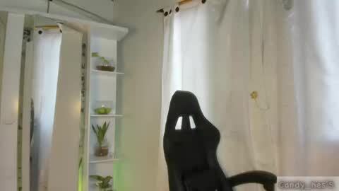 Snapshot of candy_hes chatting on September 2025 08:09:02 PM Nickol online show from September 2025 08:09:02 PM