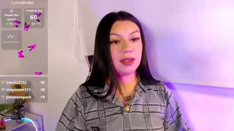 Snapshot of candy_kittengp chatting on June 2026 04:21:01 AM Isabella online show from June 2026 04:21:01 AM