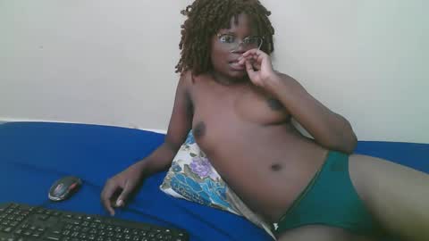 Lisa online show from April 2026 03:42:02 PM