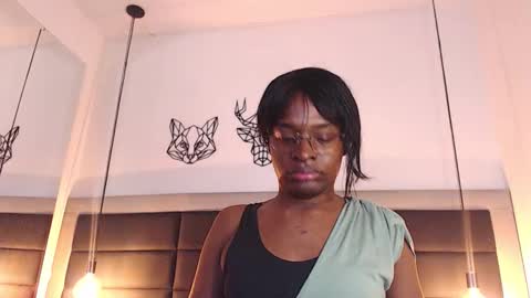 Snapshot of candy_lovee6 chatting on November 2025 09:27:01 PM CANDY LOVE DANNA online show from November 2025 09:27:01 PM