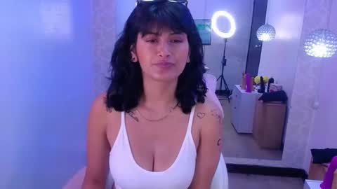 Candy online show from January 2025 04:40:01 PM