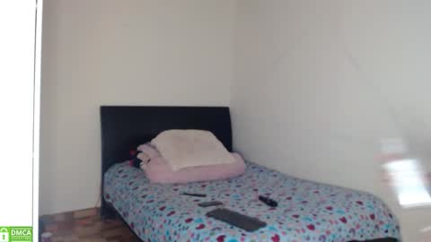 candy sr online show from December 2025 07:51:01 PM