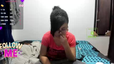 Snapshot of candy_val chatting on June 2026 06:11:01 AM candy_val online show from June 2026 06:11:01 AM