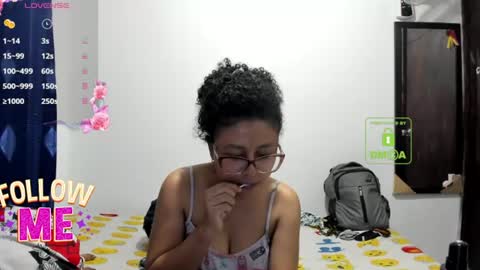 Snapshot of candy_val chatting on July 2026 07:00:02 AM candy_val online show from July 2026 07:00:02 AM