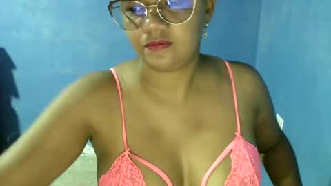 Snapshot of candyflowerlub chatting on January 2025 12:25:02 PM candyflowerlub online show from January 2025 12:25:02 PM