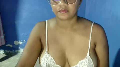 Snapshot of candyflowerlub chatting on January 2025 01:30:01 AM candyflowerlub online show from January 2025 01:30:01 AM