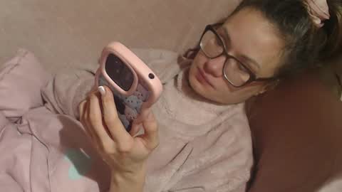 say meow and send tip  online show from January 2026 03:10:02 AM